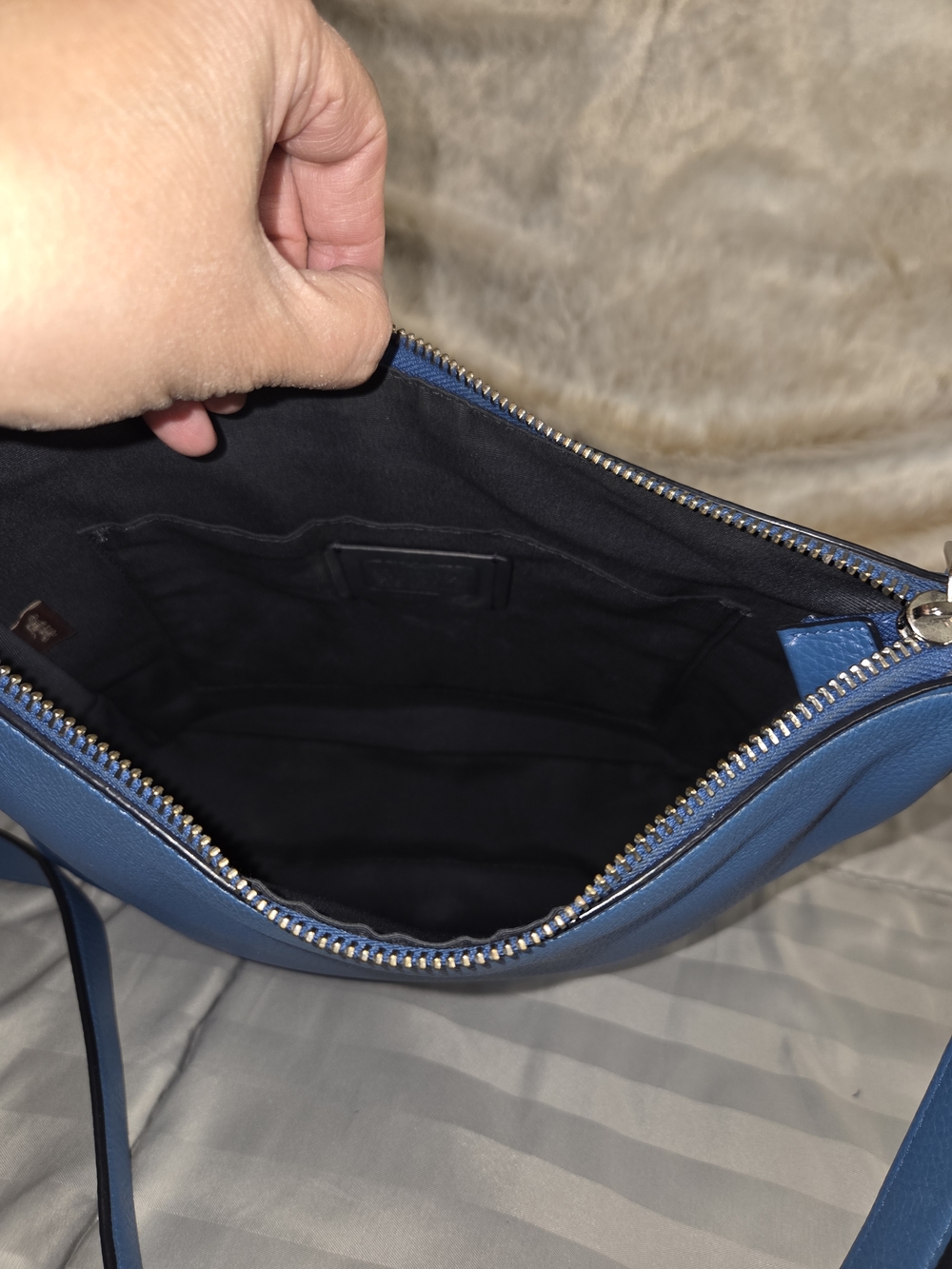 Coach Ellie File Top Zip Crossbody Bag With Matching Wallet - Picture 7 of 16